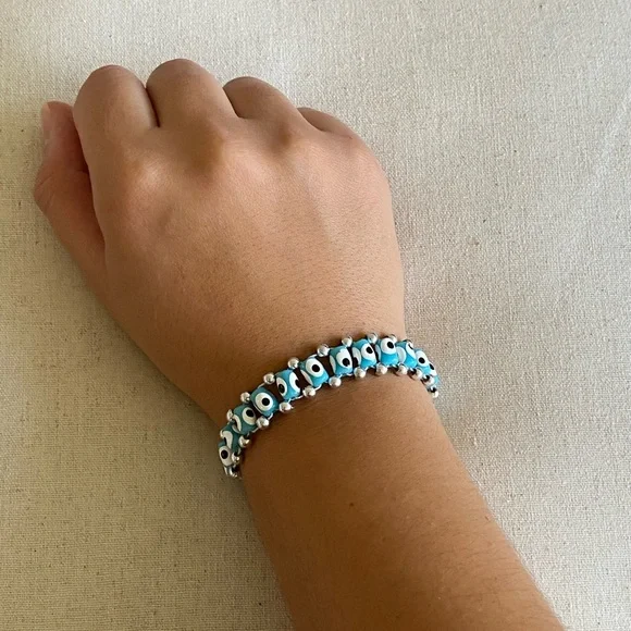 Handmade bracelet - Picture 2 of 3